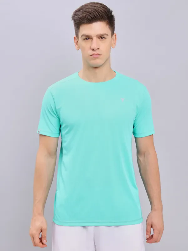 Men Solid Slim Fit Crew Neck T-shirt with TECHNO COOL+ - Image 3
