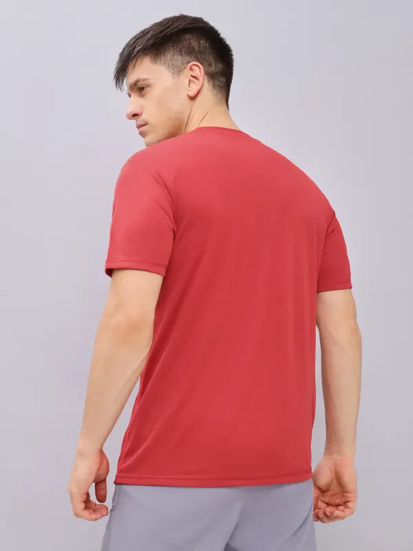 Men Solid Slim Fit Crew Neck T-shirt with TECHNO COOL+ - Image 6