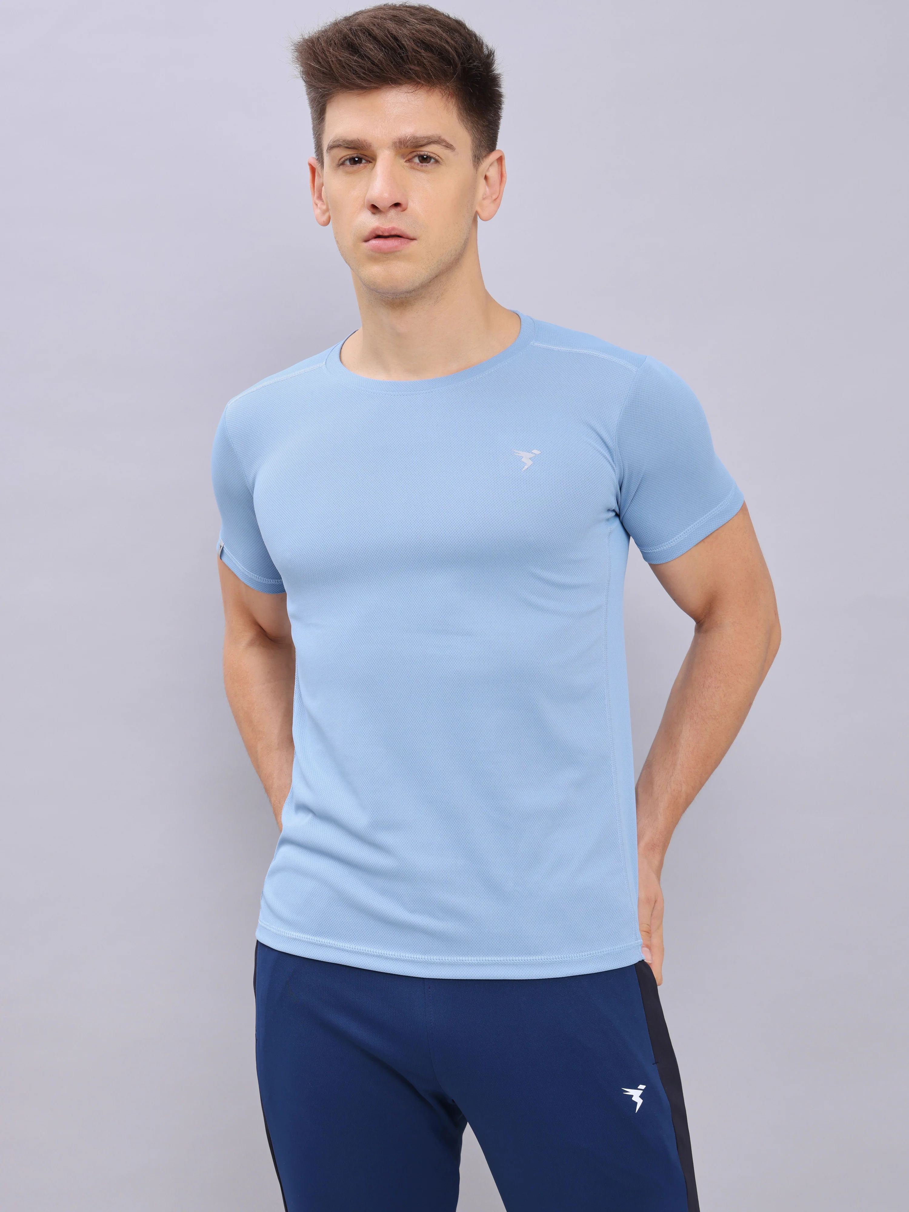 Men Solid Slim Fit Crew Neck T-shirt with TECHNO COOL+