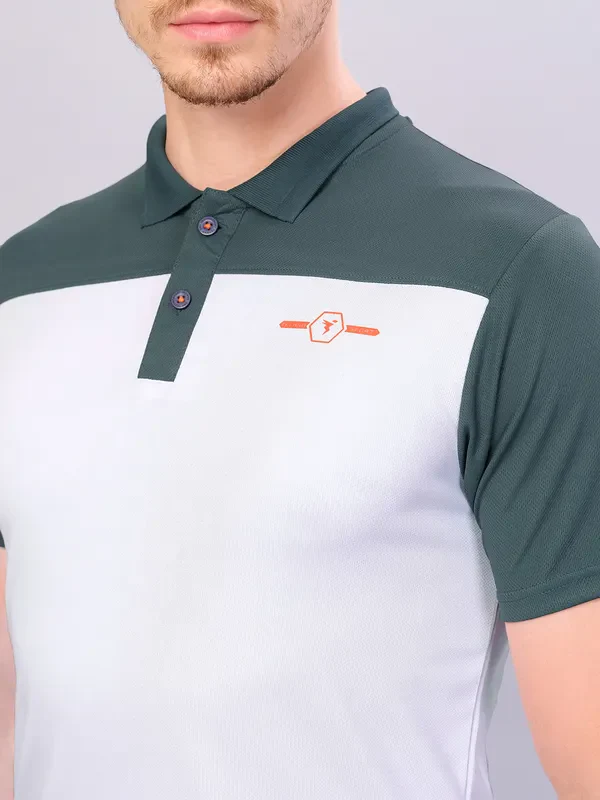 Men Colorblock Relax Fit Polo T-shirt with TECHNO COOL+ - Image 6