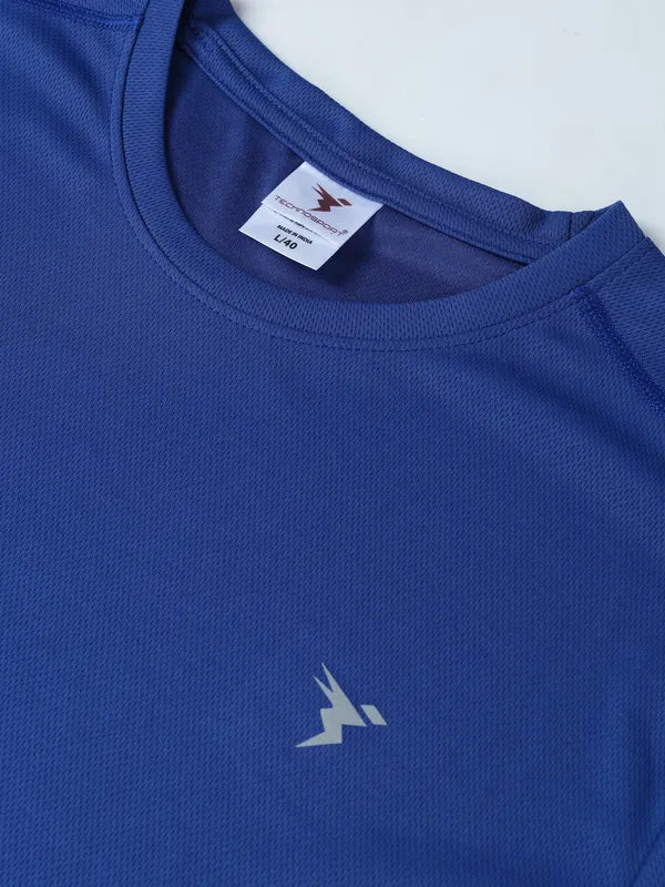 Men Solid Slim Fit Crew Neck T-shirt with TECHNO COOL+ - Image 7