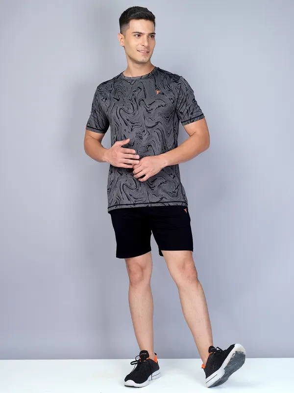 Men Jacquard Slim Fit Crew Neck T-shirt with DOUBLE COOL