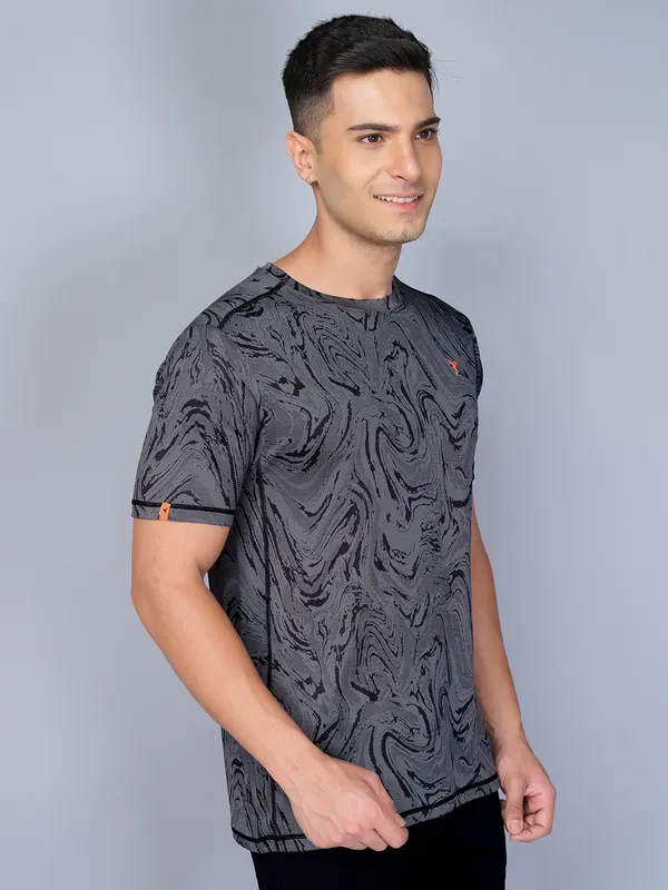Men Jacquard Slim Fit Crew Neck T-shirt with DOUBLE COOL - Image 6