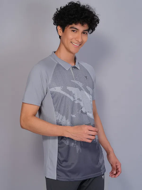 Men Printed Slim Fit Polo T-shirt with TECHNO COOL+ - Image 3