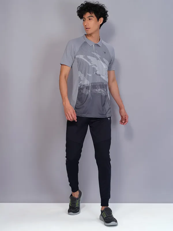 Men Printed Slim Fit Polo T-shirt with TECHNO COOL+ - Image 4