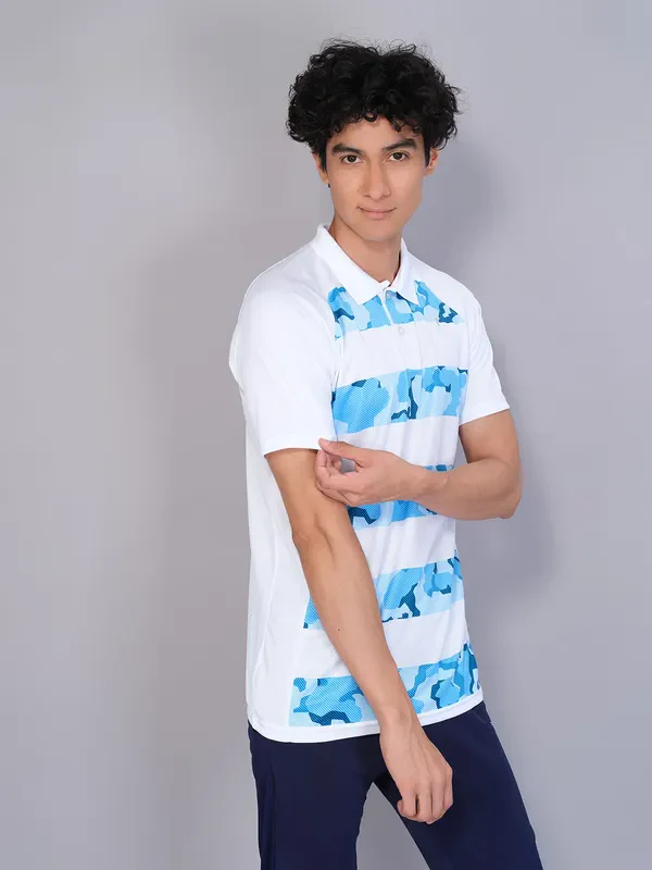 Men Printed Slim Fit Polo T-shirt with TECHNO COOL+ - Image 3