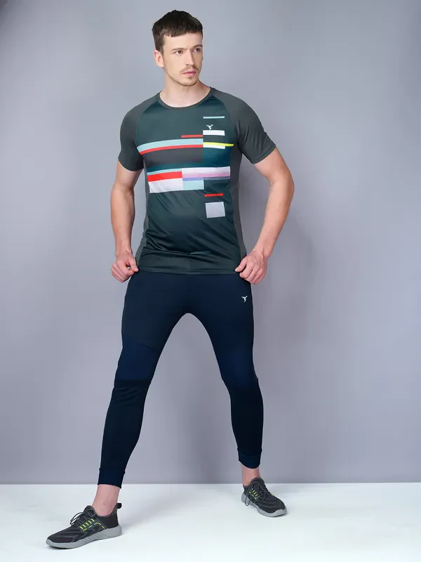Men Stripe Slim Fit Crew Neck T-shirt with TECHNO COOL - Image 2
