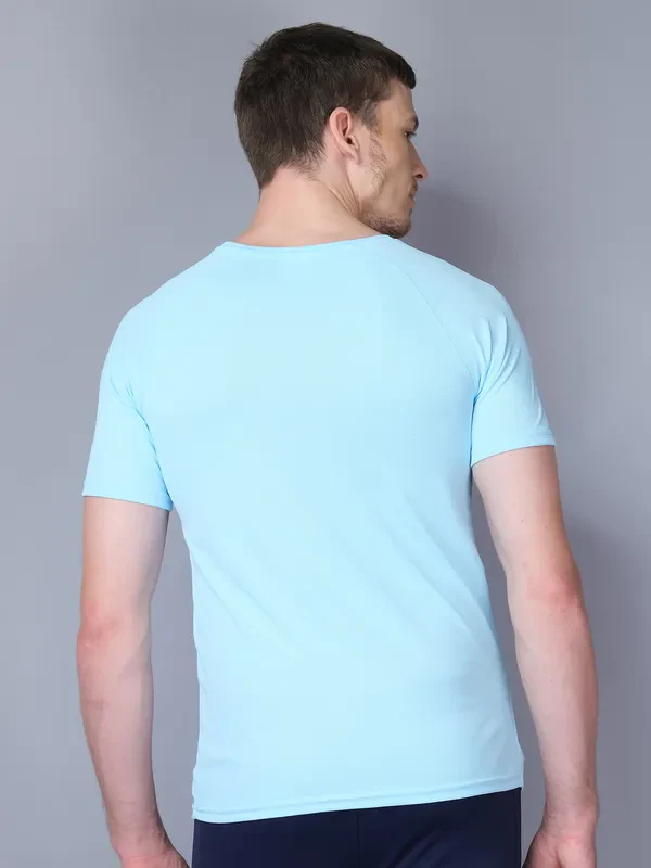 Men Stripe Slim Fit Crew Neck T-shirt with TECHNO COOL - Image 2