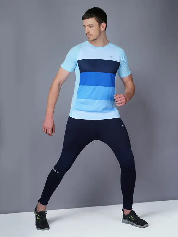 Men Stripe Slim Fit Crew Neck T-shirt with TECHNO COOL - Image 4