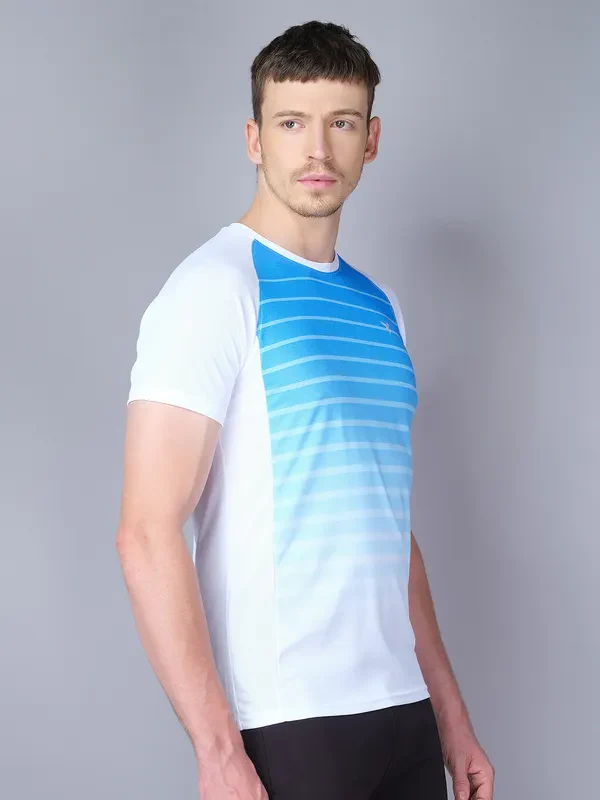Men Stripe Slim Fit Crew Neck T-shirt with TECHNO COOL - Image 6