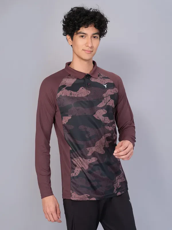 Men Colorblock Slim Fit Polo T-shirt with TECHNO GUARD - Image 3