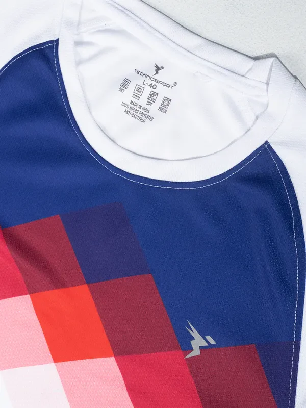 Men Geometric Slim Fit Crew Neck T-shirt with TECHNO COOL - Image 7