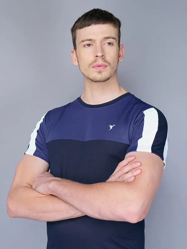 Men Colorblock Slim Fit Crew Neck T-shirt with TECHNO COOL - Image 7