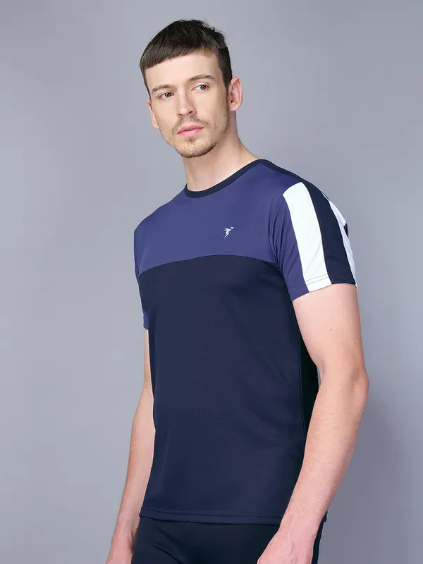 Men Colorblock Slim Fit Crew Neck T-shirt with TECHNO COOL - Image 8