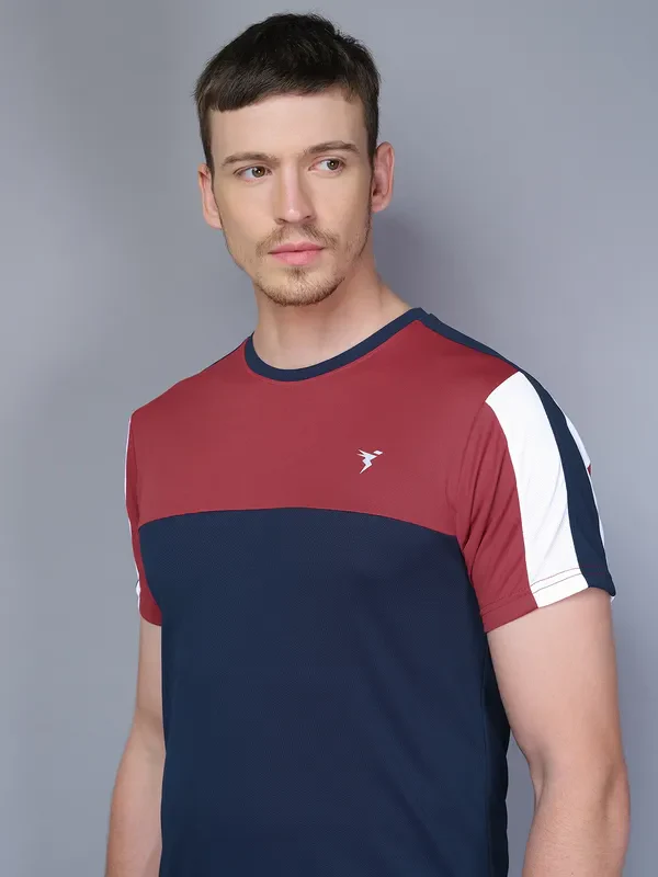 Men Colorblock Slim Fit Crew Neck T-shirt with TECHNO COOL - Image 7