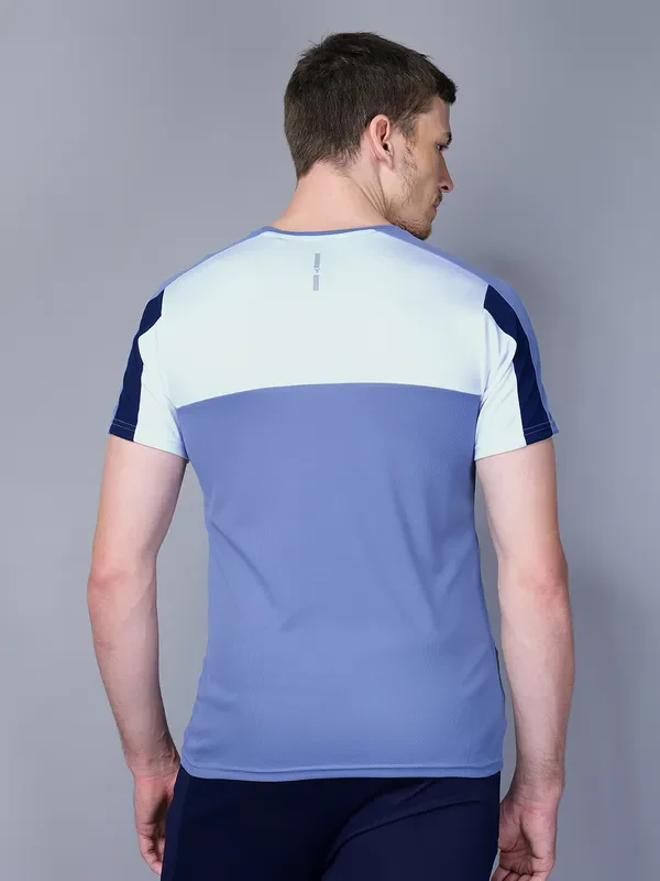 Men Colorblock Slim Fit Crew Neck T-shirt with TECHNO COOL - Image 4