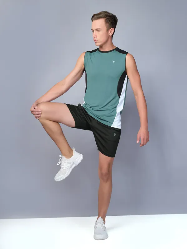 Men Colorblock Slim Fit Crew Neck Innerwear Vest with TECHNO COOL - Image 4