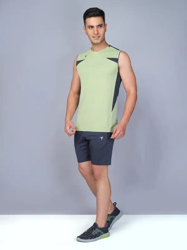 Men Colorblock Slim Fit Crew Neck Innerwear Vest with TECHNO COOL - Image 4