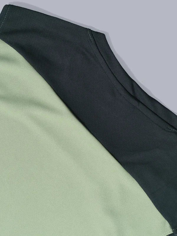 Men Colorblock Slim Fit Crew Neck Innerwear Vest with TECHNO COOL - Image 8