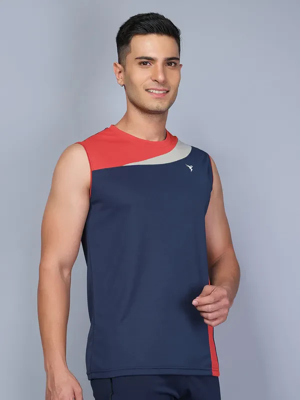 Men Colorblock Slim Fit Crew Neck Innerwear Vest with TECHNO COOL - Image 5