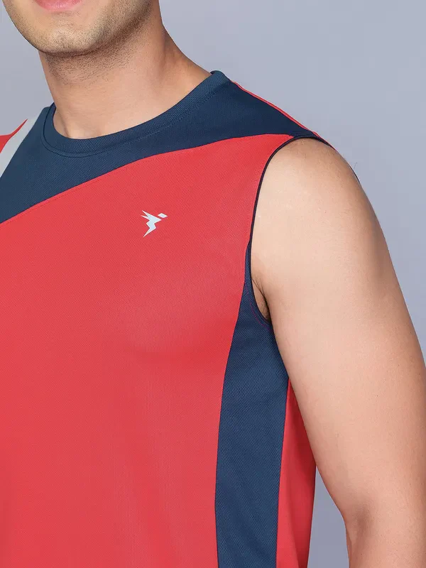 Men Colorblock Slim Fit Crew Neck Innerwear Vest with TECHNO COOL - Image 5