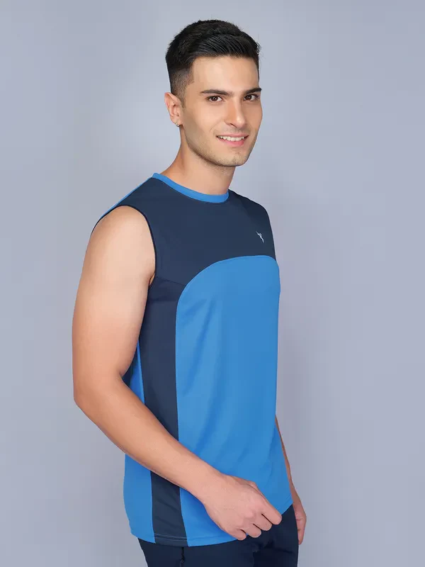 Men Colorblock Slim Fit Crew Neck Innerwear Vest with TECHNO COOL - Image 6