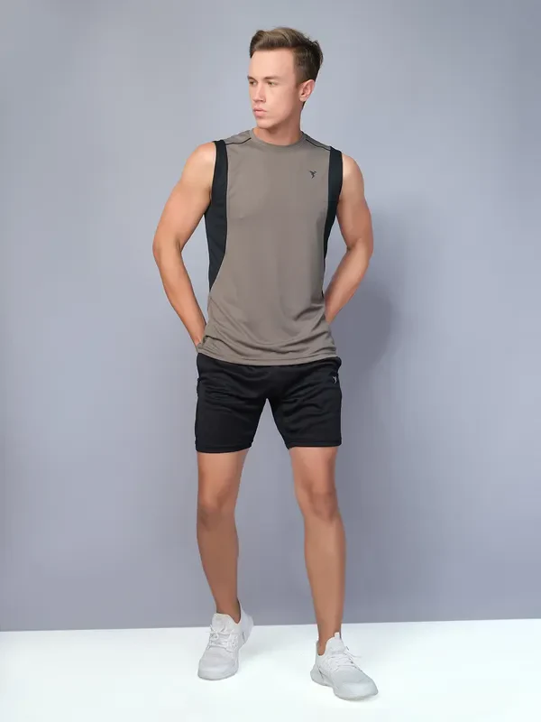 Men Colorblock Slim Fit Crew Neck Innerwear Vest with TECHNO COOL - Image 4
