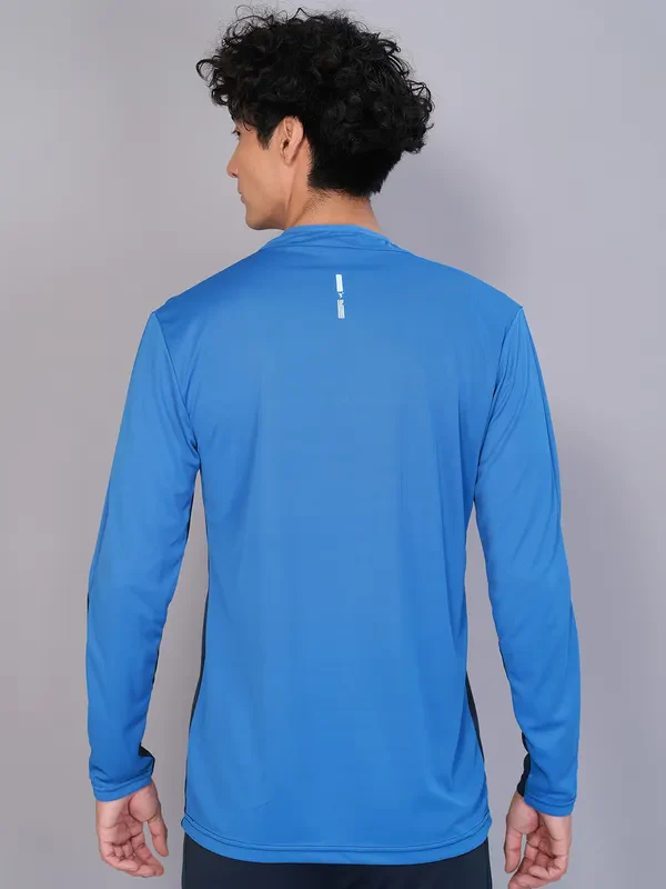 Men Colorblock Slim Fit Mock Neck T-shirt with TECHNO COOL - Image 3