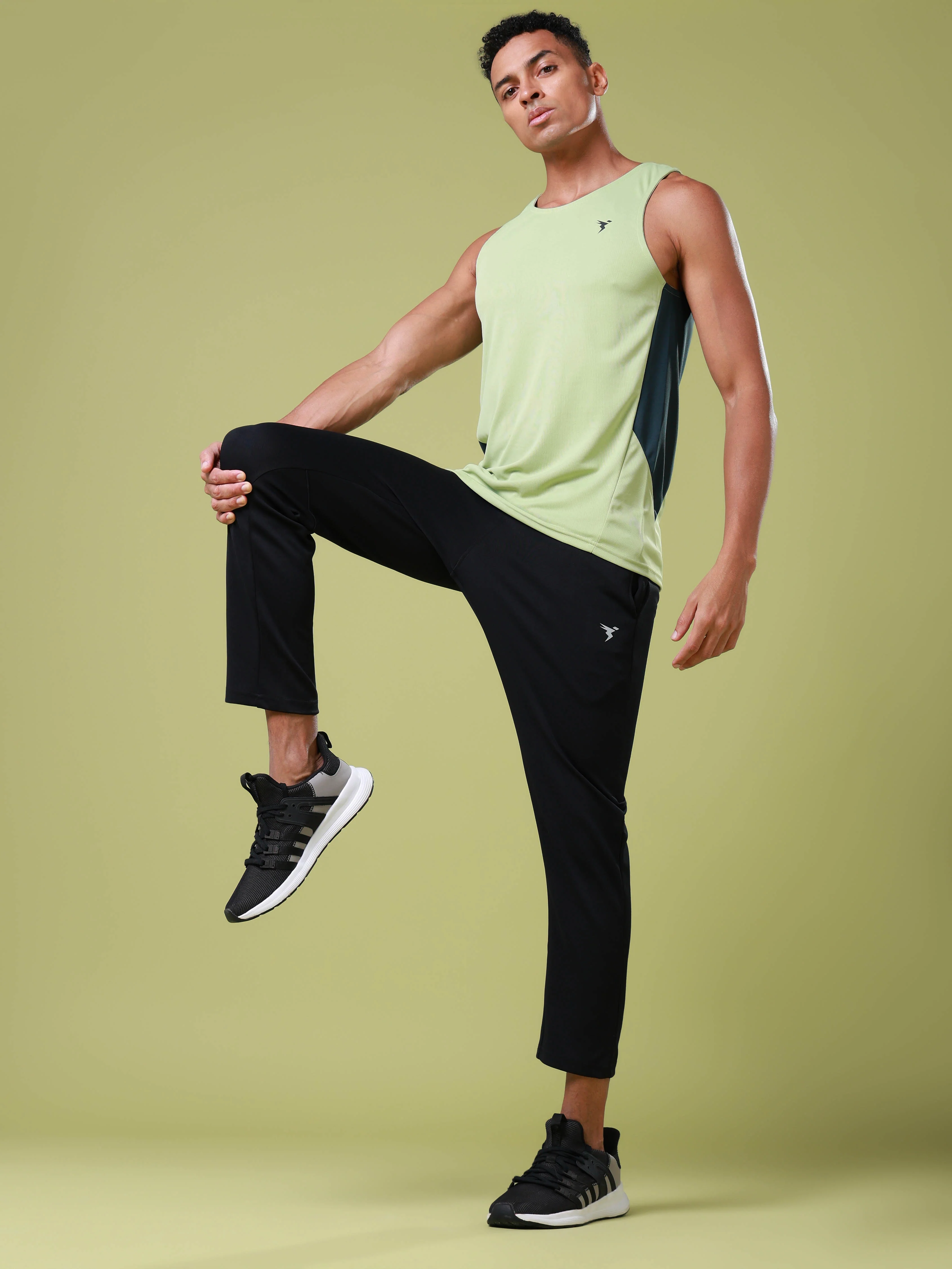 Men Solid Slim Fit Trackpants with ELASTO PLUS - Image 5