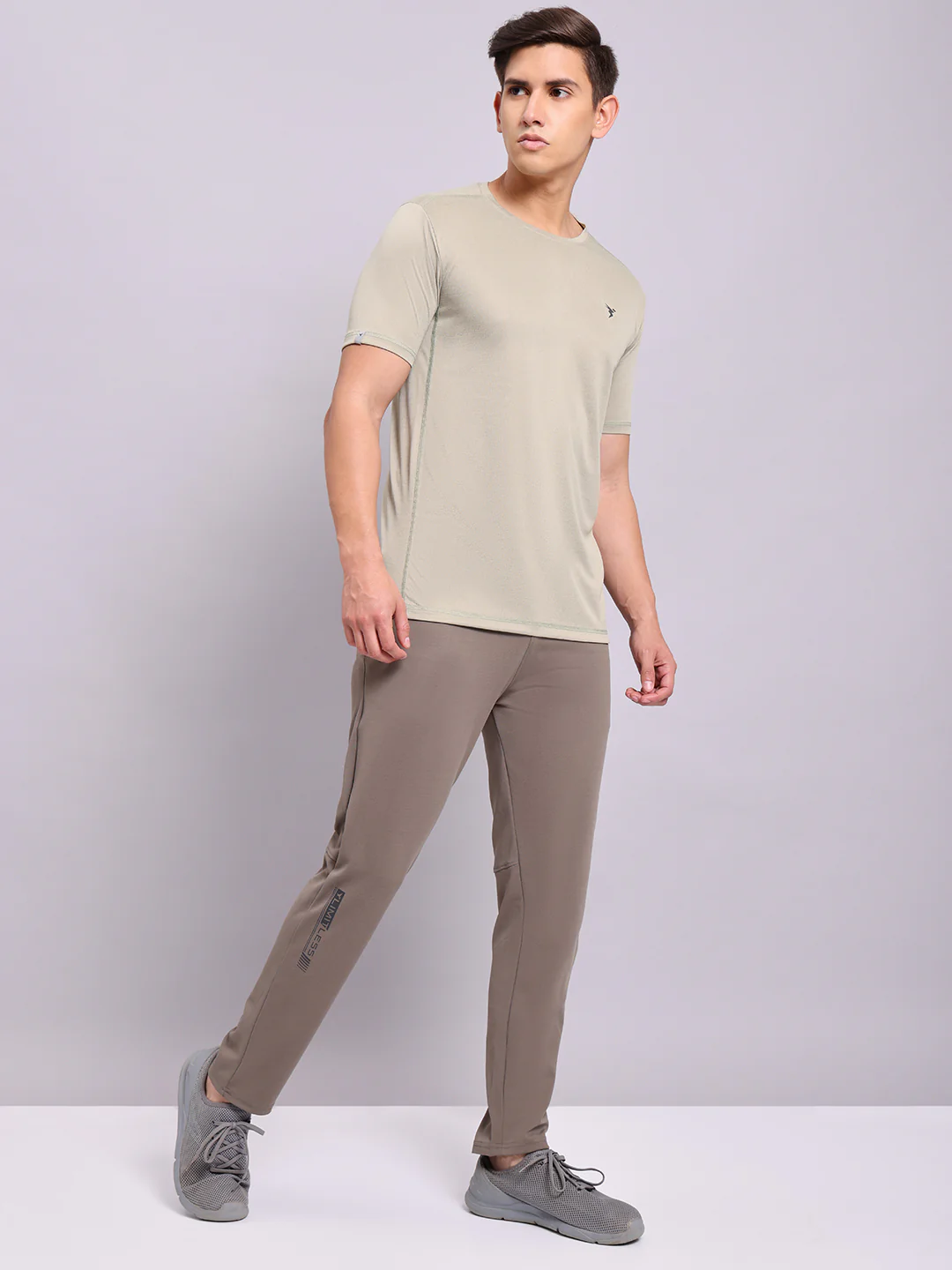 Men Solid Slim Fit Trackpants with ELASTO PLUS - Image 4