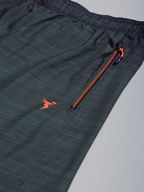 Men Melange Slim Fit Shorts with TECHNOLITE - Image 6
