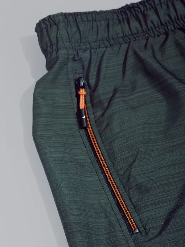 Men Melange Slim Fit Shorts with TECHNOLITE - Image 7