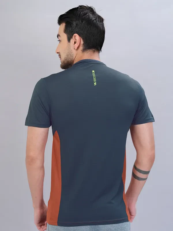 Men Colorblock Slim Fit Mock Neck T-shirt with TECHNO COOL+ - Image 2
