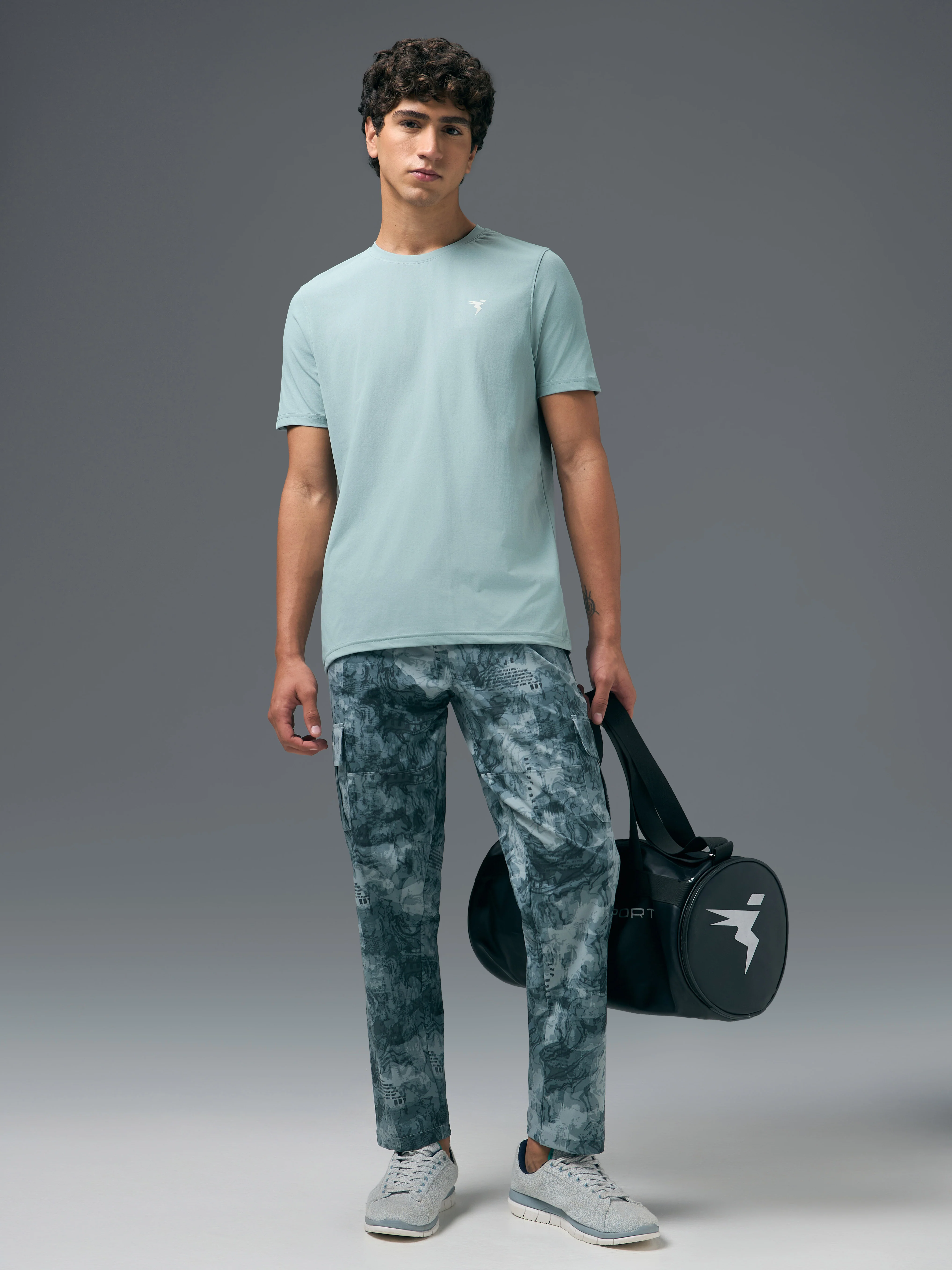 Men Solid Slim Fit Crew Neck T-shirt with COTFLEX - Image 5
