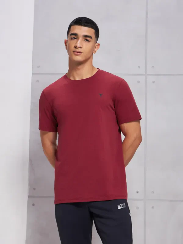 Men Solid Slim Fit Crew Neck T-shirt with COTFLEX - Image 3