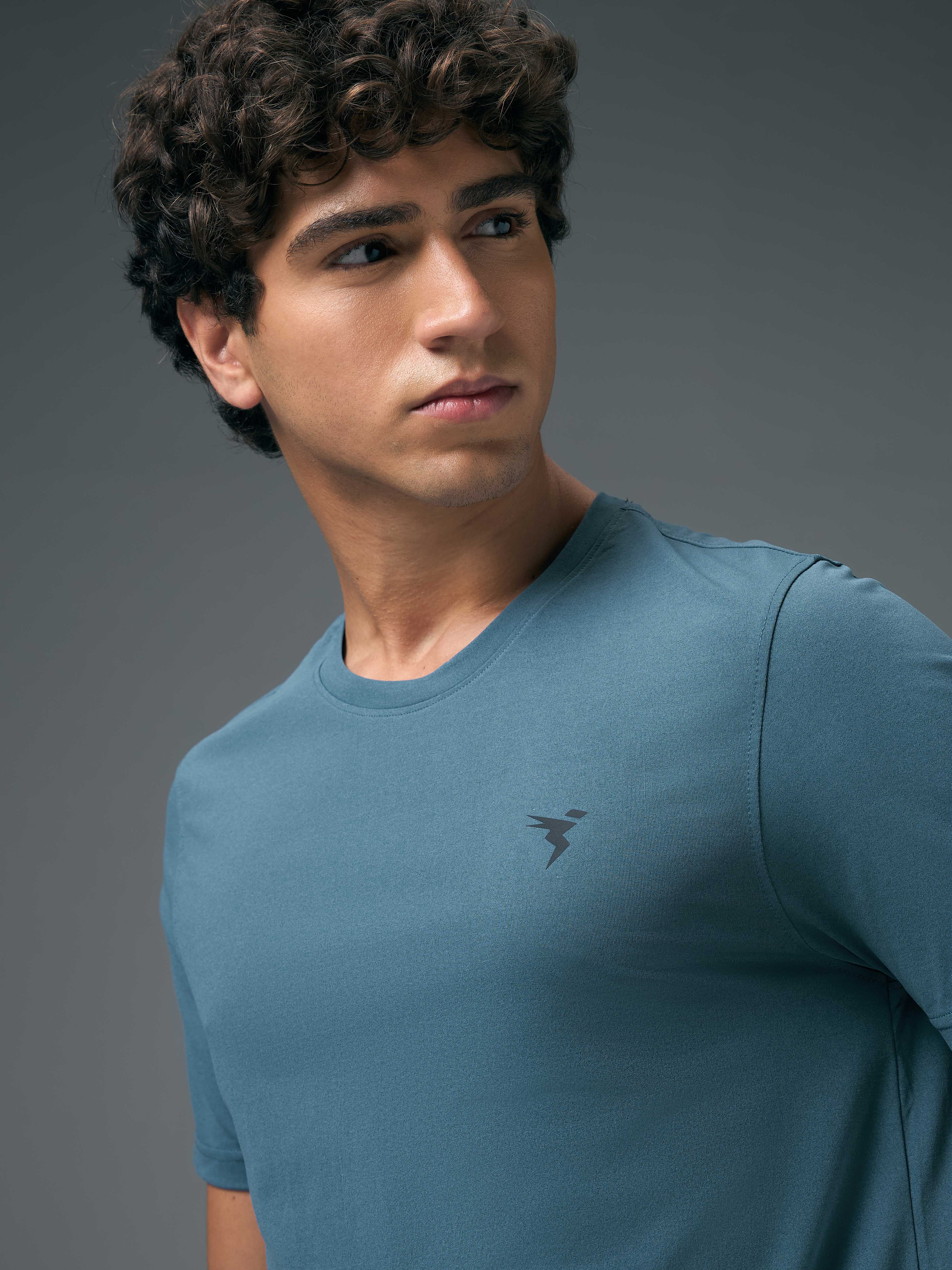 Men Solid Slim Fit Crew Neck T-shirt with COTFLEX - Image 6