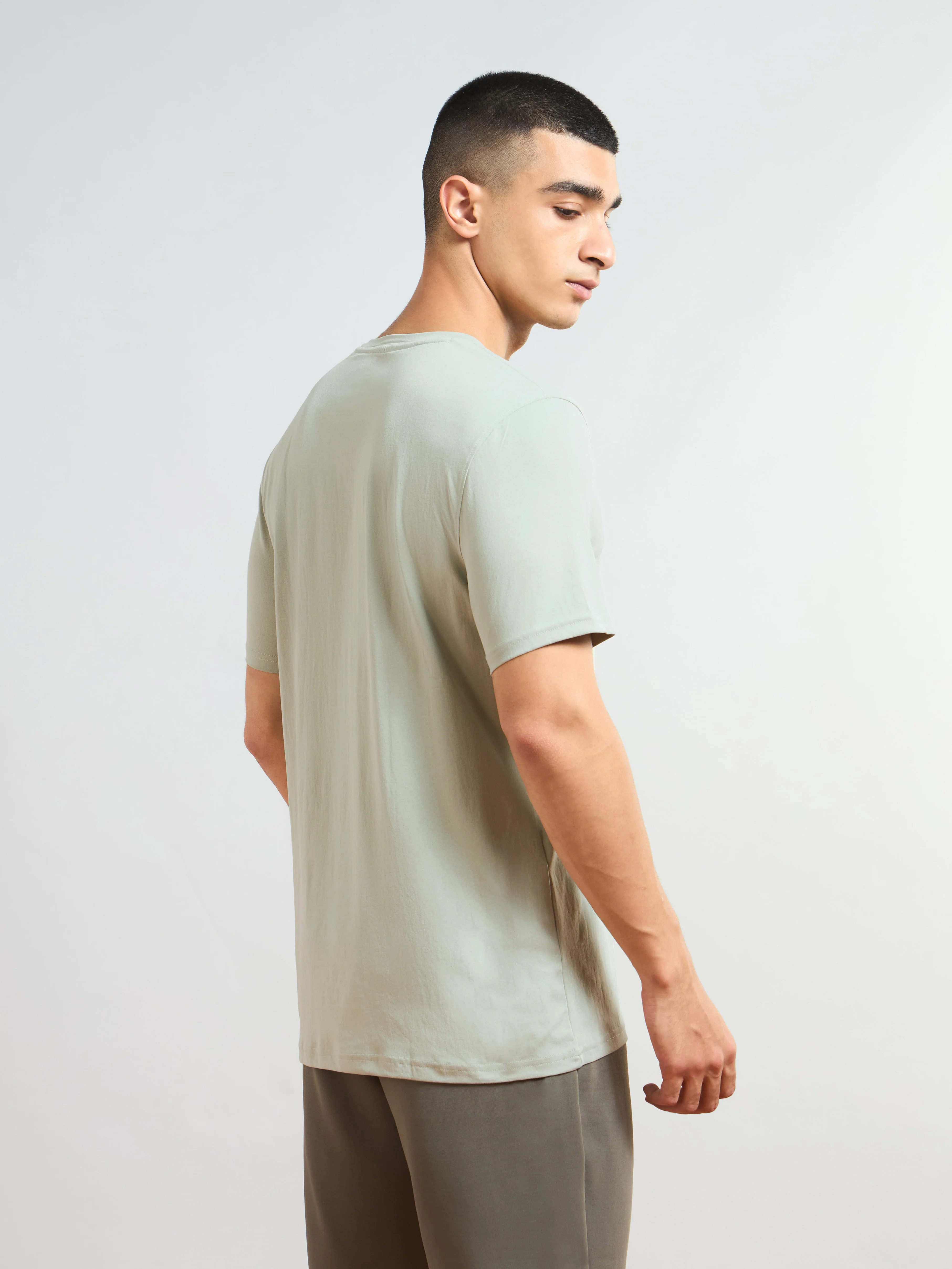 Men Solid Slim Fit Crew Neck T-shirt with COTFLEX - Image 3