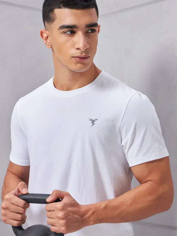 Men Solid Slim Fit Crew Neck T-shirt with COTFLEX - Image 8