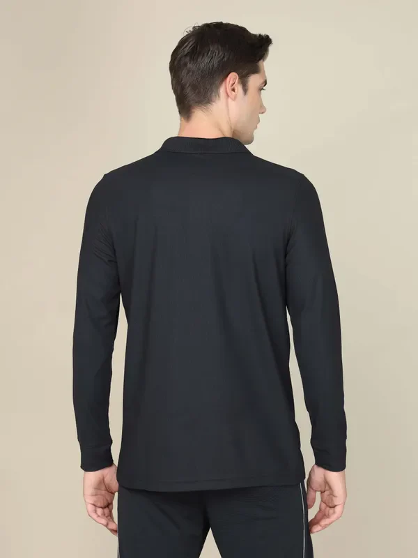 Men Solid Slim Fit Polo T-shirt with MATPIQ - Image 4