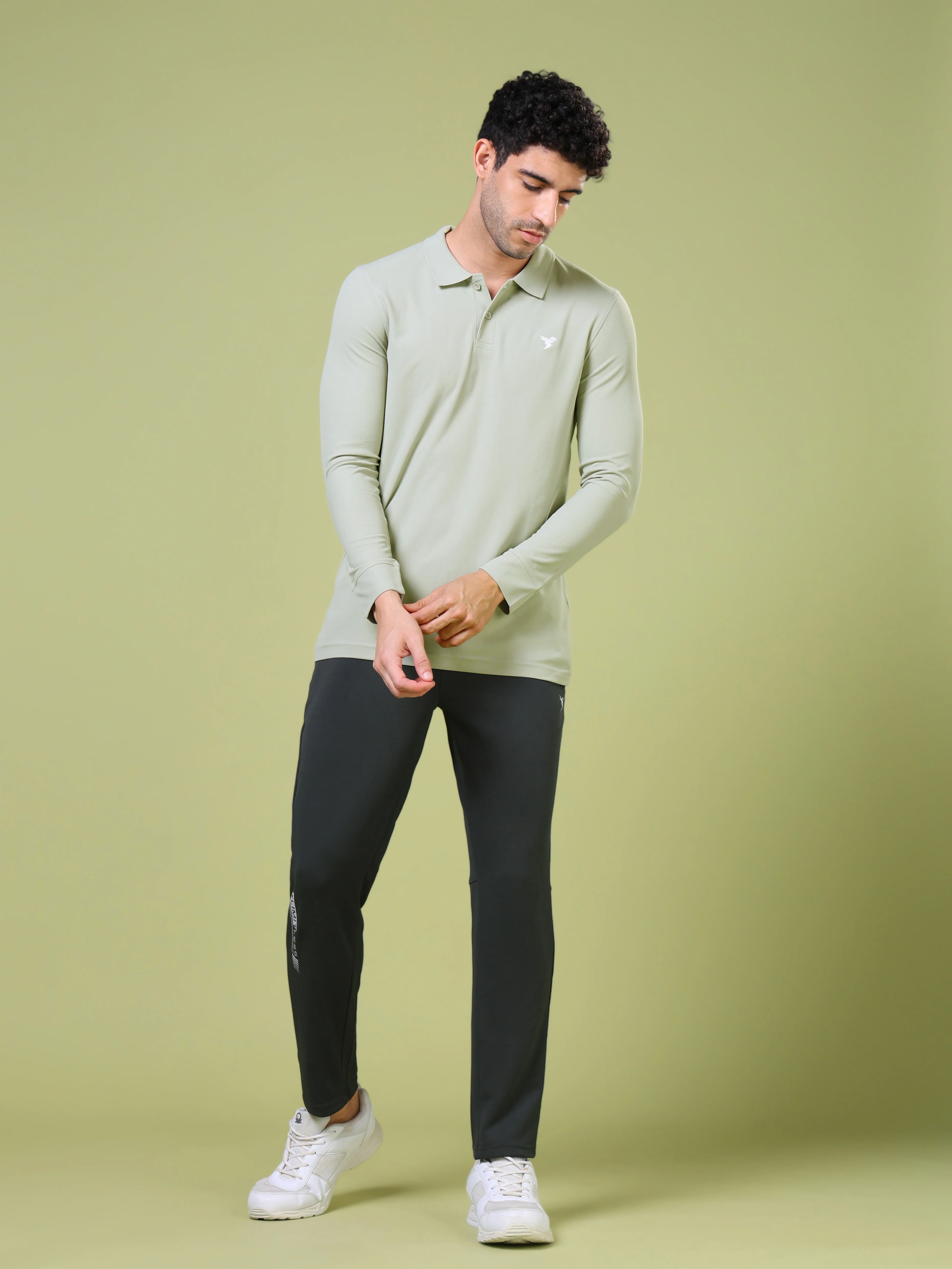 Men Solid Slim Fit Polo T-shirt with MATPIQ - Image 5