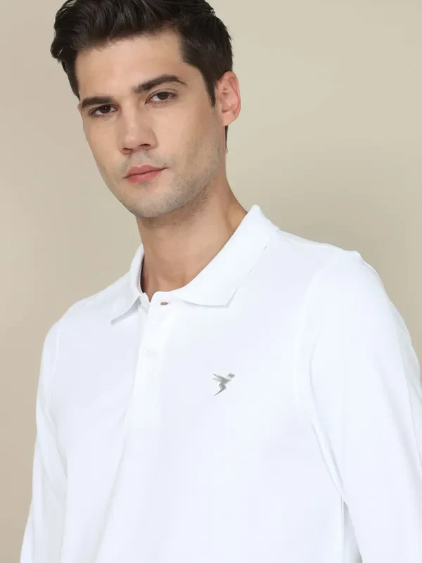 Men Solid Slim Fit Polo T-shirt with MATPIQ - Image 5