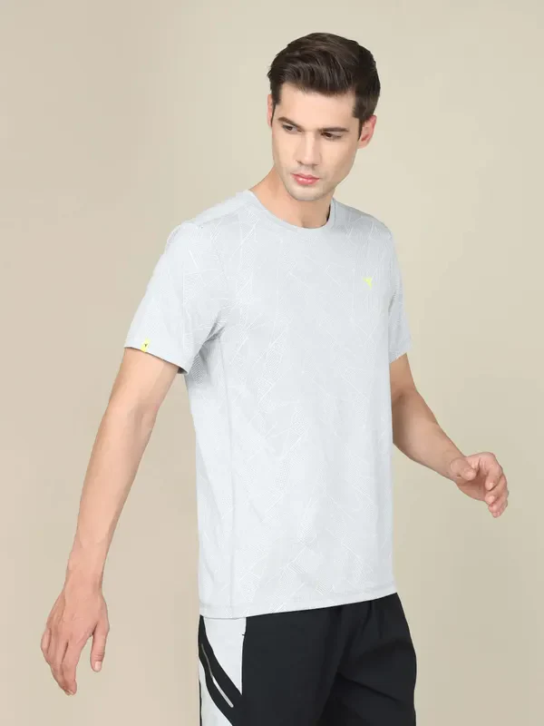 Men Jacquard Slim Fit Crew Neck T-shirt with DOUBLE COOL - Image 5