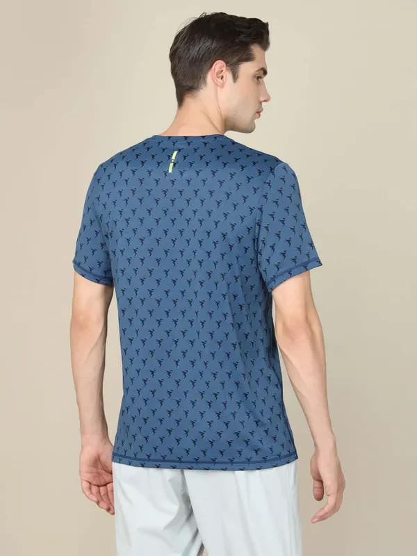 Men Jacquard Slim Fit Crew Neck T-shirt with DOUBLE COOL - Image 3