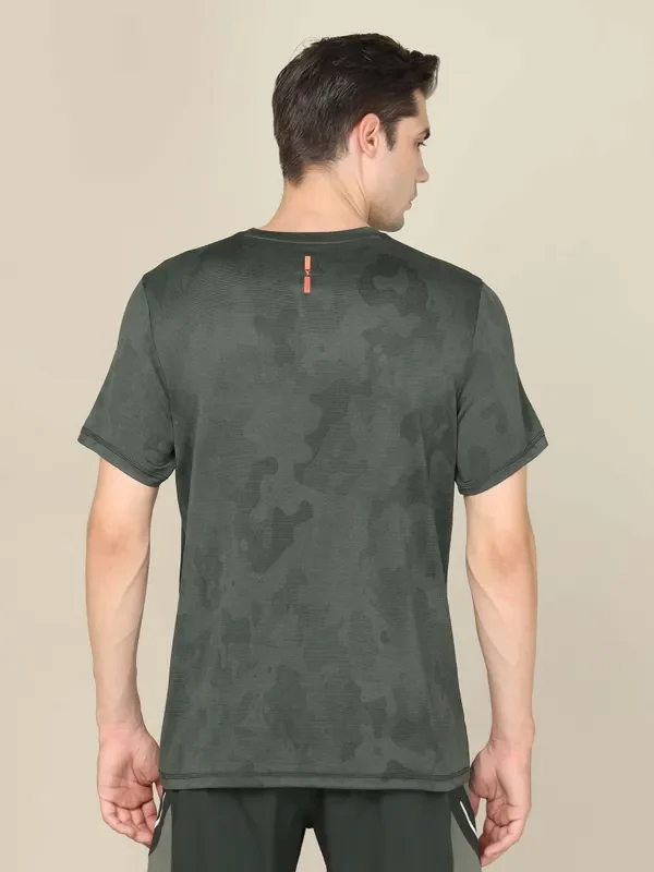 Men Jacquard Slim Fit Crew Neck T-shirt with DOUBLE COOL - Image 3