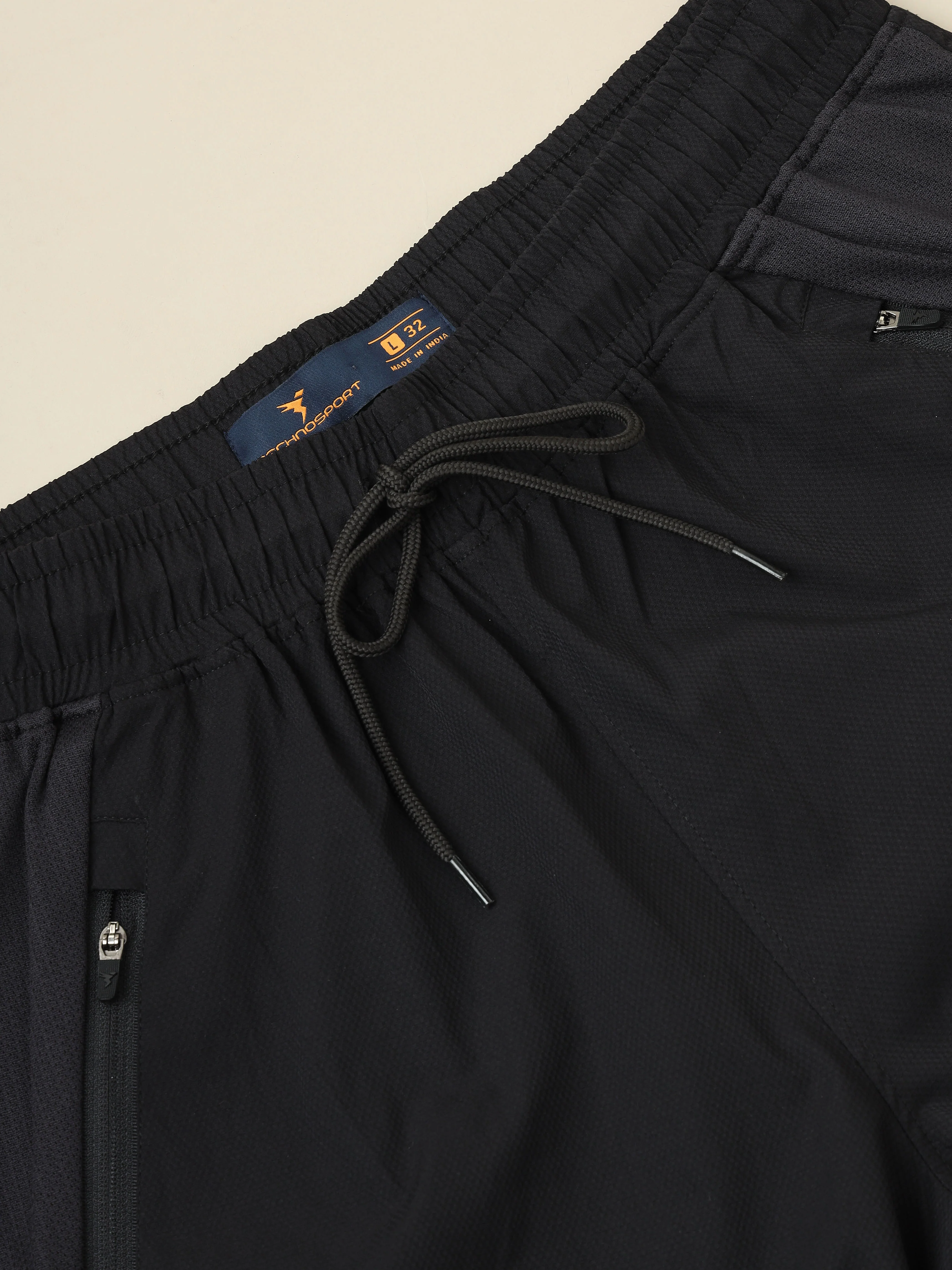 Men Colorblock Slim Fit Joggers with TECHNOLITE STRETCH - Image 7