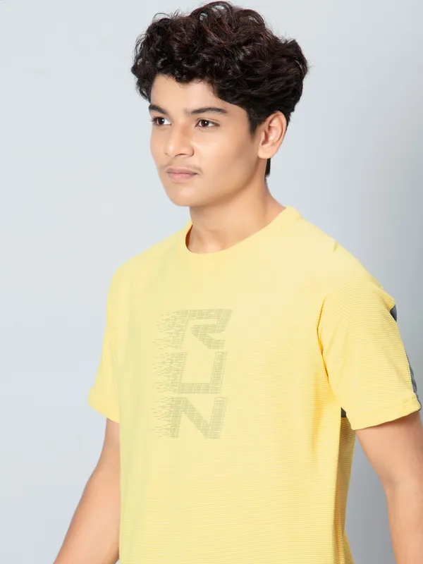 Boys Typography Printed Slim Fit Crew Neck T-shirt with ELASTO PLUS - Image 5