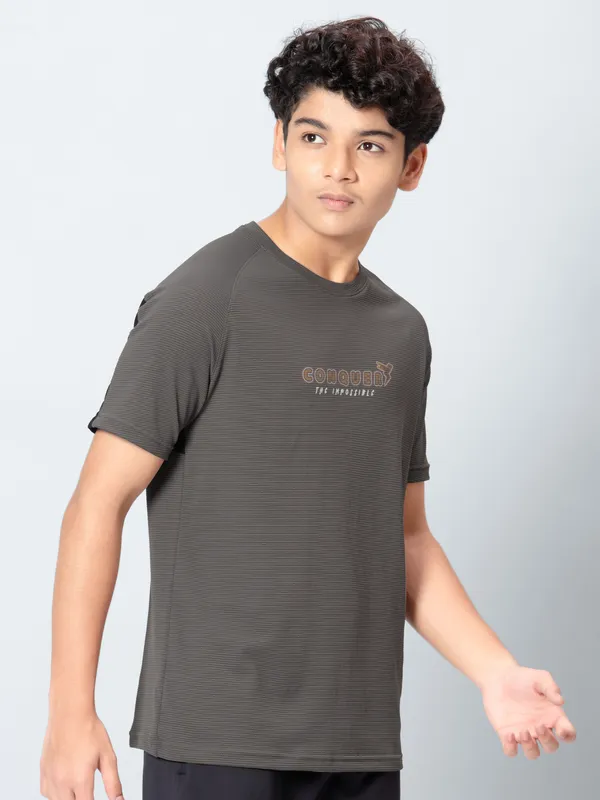 Boys Typography Printed Slim Fit Crew Neck T-shirt with ELASTO PLUS - Image 3