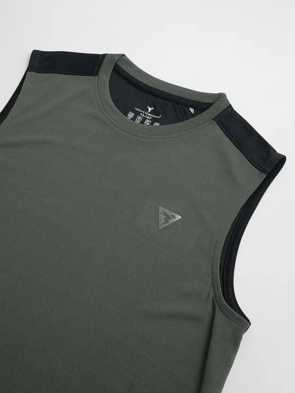 Boys Colorblock Slim Fit Crew Neck T-shirt with TECHNO COOL+ - Image 9