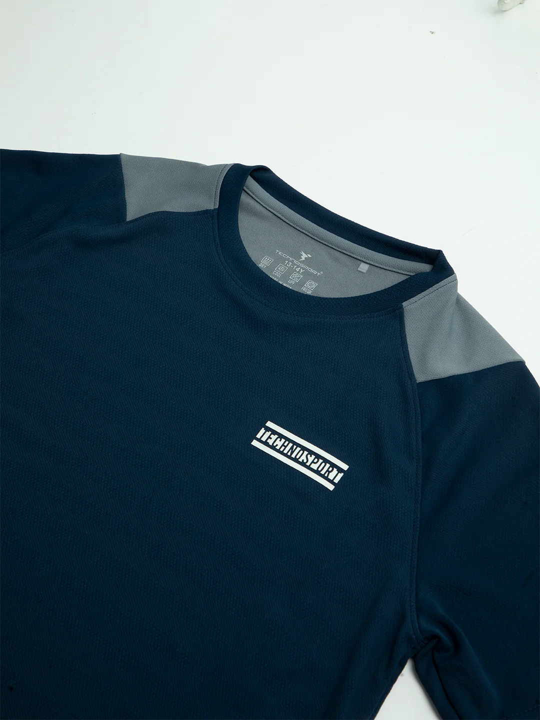 Boys Colorblock Slim Fit Crew Neck T-shirt with TECHNO COOL+ - Image 6