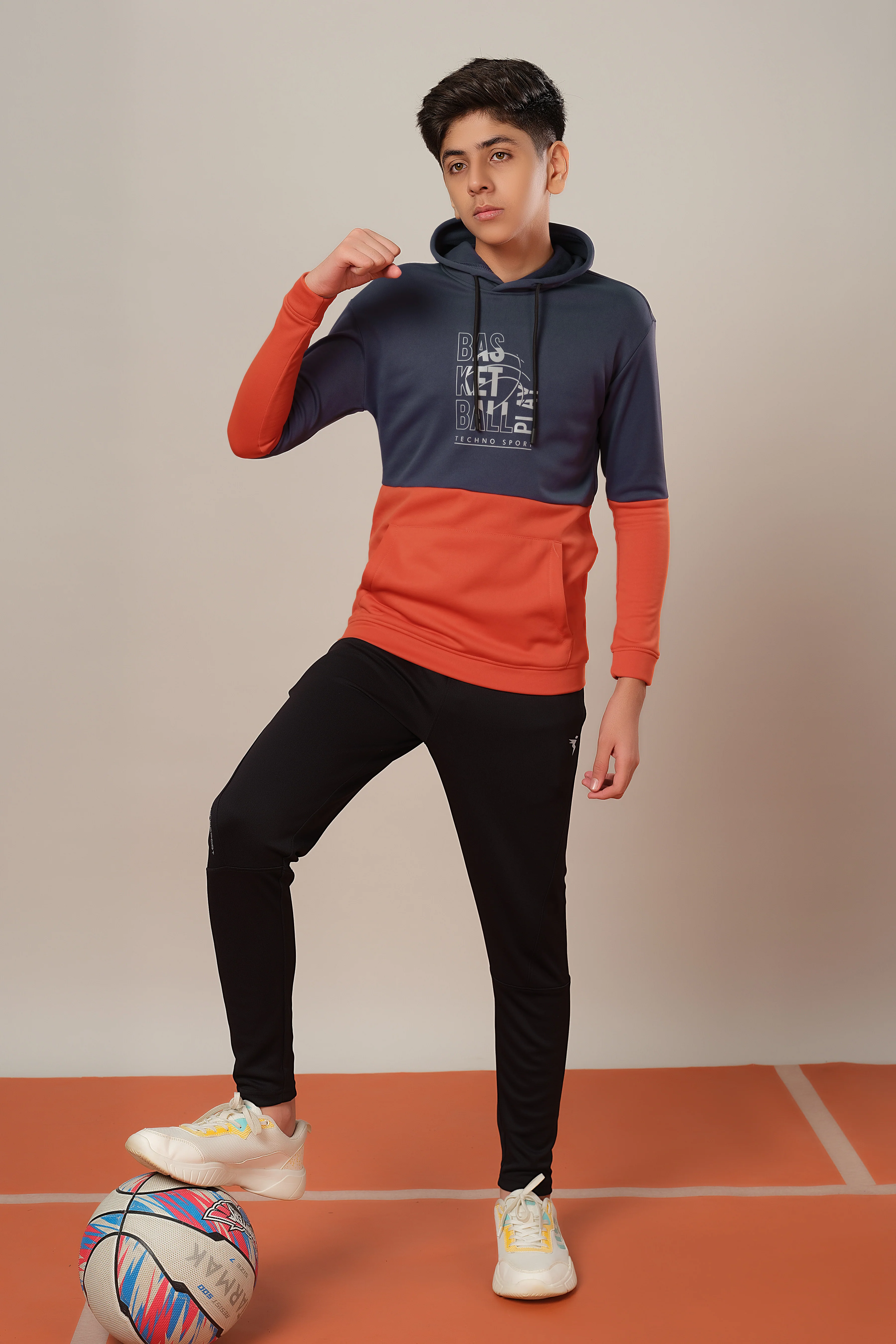 Boys Colorblock Slim Fit Hooded Sweatshirt with TECHNO WARM+ - Image 6